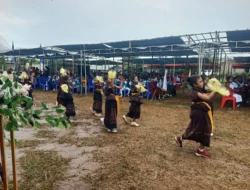 Diguyur Hujan, 1.000 Anak Sekami Lembata Kukuhkan Diri jadi Misionaris Cilik