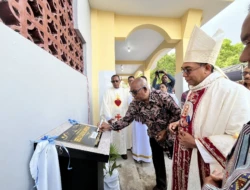 Bupati Lembata Hadiri Peresmian Gereja St. Agustinus Lewokukung, Uskup Larantuka Tekankan Arti Kesetiaan Umat