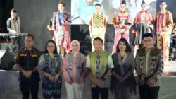 Mendagri Tito Karnavian Hadiri Festival Fulan Fehan IV, Dorong Tenun NTT jadi Penggerak Ekonomi dan Pariwisata