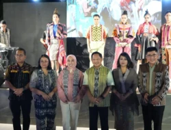 Mendagri Tito Karnavian Hadiri Festival Fulan Fehan IV, Dorong Tenun NTT jadi Penggerak Ekonomi dan Pariwisata