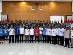 Wabup Lembata Lepas Persebata U-17 ke Soeratin Cup 2026, Target Harumkan Nama Daerah